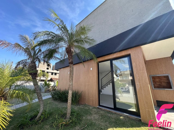Imagem Casa com 3 Quartos à Venda, 123 m² em Campeche - Florianópolis Imagem Casa com 3 Quartos à Venda, 123 m² em Campeche - Florianópolis