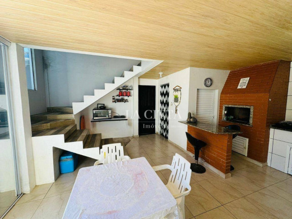 Imagem Casa com 3 Quartos à Venda, 115 m² em São Judas - Itajaí Imagem Casa com 3 Quartos à Venda, 115 m² em São Judas - Itajaí