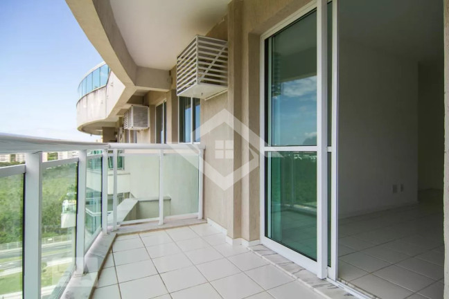 Imagem Apartamento com 2 Quartos à Venda, 70 m² em Recreio Dos Bandeirantes - Rio De Janeiro Imagem Apartamento com 2 Quartos à Venda, 70 m² em Recreio Dos Bandeirantes - Rio De Janeiro