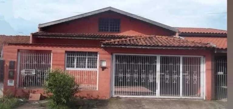 Casa com 3 Quartos à Venda,  em Jardim Marchissolo - Sumaré