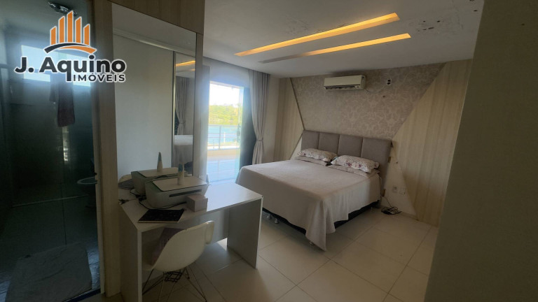 Imagem Casa com 4 Quartos à Venda, 208 m² em Cajazeiras - Fortaleza Imagem Casa com 4 Quartos à Venda, 208 m² em Cajazeiras - Fortaleza