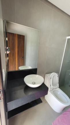 Imagem Casa com 3 Quartos à Venda, 305 m² em América - Joinville