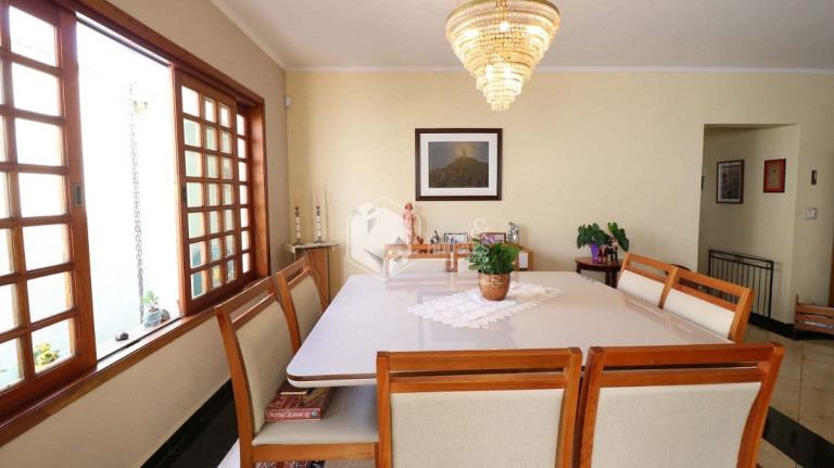 Imagem Casa com 3 Quartos à Venda, 181 m² em Parque Jabaquara - São Paulo Imagem Casa com 3 Quartos à Venda, 181 m² em Parque Jabaquara - São Paulo