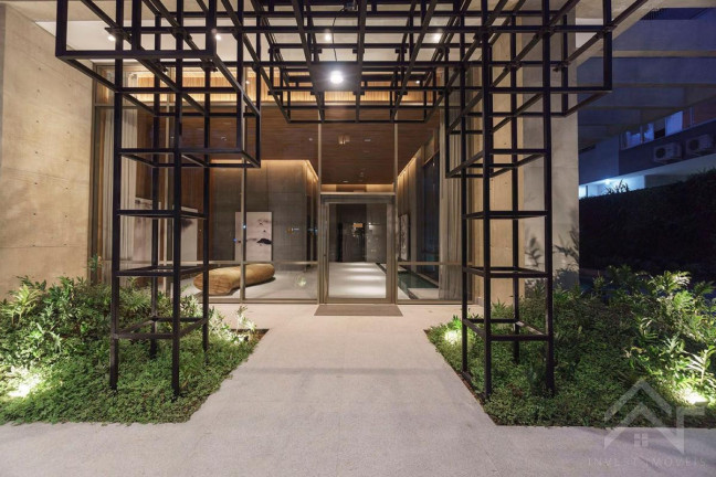 Imagem Apartamento com 4 Quartos à Venda, 585 m²
