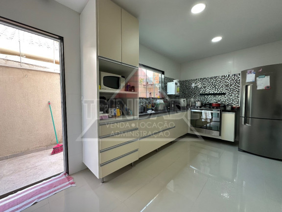 Imagem Casa com 4 Quartos à Venda, 180 m² em Vargem Pequena - Rio De Janeiro Imagem Casa com 4 Quartos à Venda, 180 m² em Vargem Pequena - Rio De Janeiro