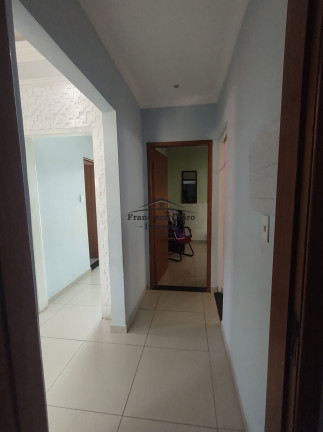 Imagem Casa com 3 Quartos à Venda, 145 m² em Village Santana - Guaratinguetá Imagem Casa com 3 Quartos à Venda, 145 m² em Village Santana - Guaratinguetá