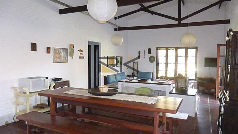 Imagem Casa com 4 Quartos à Venda, 205 m² em Lázaro - Ubatuba