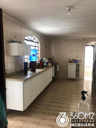 Imagem Casa com 4 Quartos à Venda, 204 m² em Vila Camilópolis - Santo André Imagem Casa com 4 Quartos à Venda, 204 m² em Vila Camilópolis - Santo André