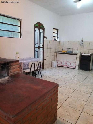 Imagem Fazenda à Venda, 200 m² em Rodovia Mg 060 - Esmeraldas Imagem Fazenda à Venda, 200 m² em Rodovia Mg 060 - Esmeraldas