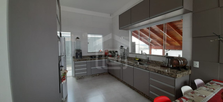 Imagem Casa com 3 Quartos à Venda, 300 m² em Loteamento Residencial Tiradentes - Poços De Caldas Imagem Casa com 3 Quartos à Venda, 300 m² em Loteamento Residencial Tiradentes - Poços De Caldas