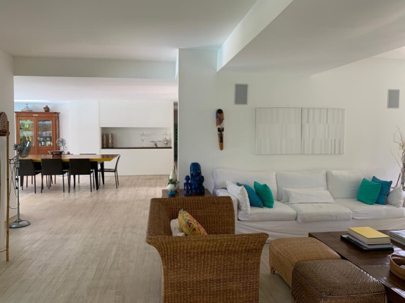 Imagem Casa de Condomínio com 6 Quartos à Venda, 5.000 m² em Centro - Mangaratiba