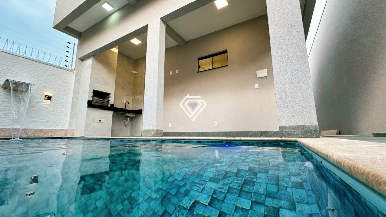 Imagem Casa com 3 Quartos à Venda, 137 m² em Plano Diretor Sul - Palmas Imagem Casa com 3 Quartos à Venda, 137 m² em Plano Diretor Sul - Palmas