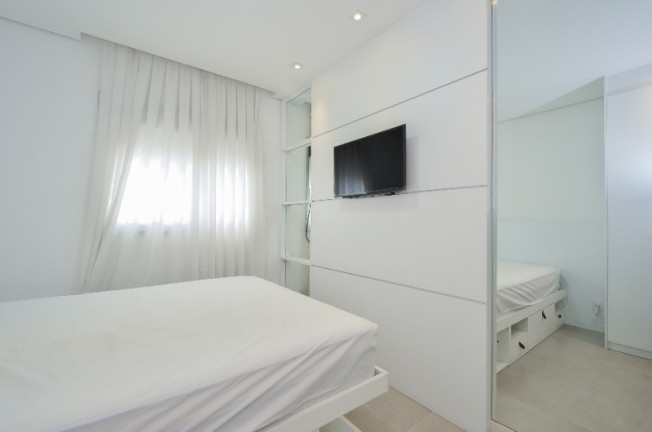 Imagem Flat com 1 Quarto à Venda, 50 m² em Santo Amaro - São Paulo Imagem Flat com 1 Quarto à Venda, 50 m² em Santo Amaro - São Paulo