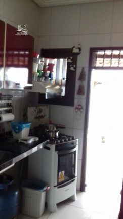 Imagem Casa com 3 Quartos à Venda, 161 m² em Lagoa Redonda - Fortaleza