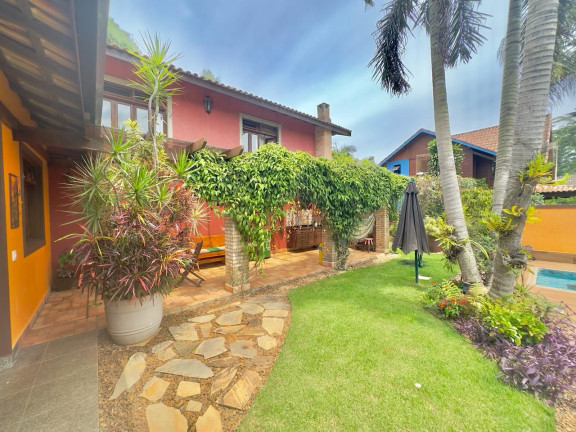 Imagem Casa com 3 Quartos à Venda, 300 m² em Parque Das Artes - Embu Das Artes Imagem Casa com 3 Quartos à Venda, 300 m² em Parque Das Artes - Embu Das Artes