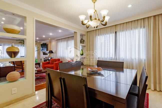 Imagem Apartamento com 4 Quartos à Venda, 250 m² em Vila Andrade - São Paulo