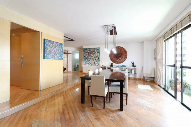 Imagem Apartamento com 3 Quartos à Venda, 484 m² em Itaim Bibi - São Paulo Imagem Apartamento com 3 Quartos à Venda, 484 m² em Itaim Bibi - São Paulo