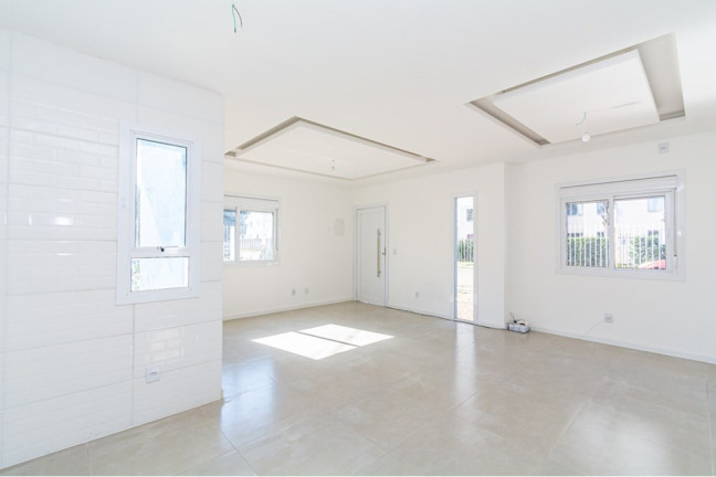 Casa com 2 Quartos à Venda,  em Mato Grande - Canoas