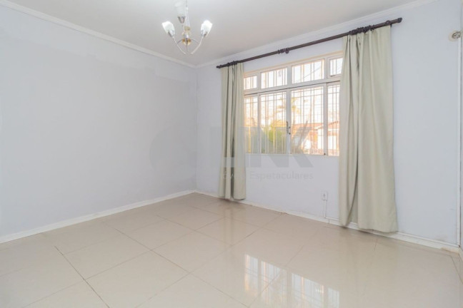 Imagem Casa com 3 Quartos à Venda, 180 m² em Sarandi - Porto Alegre Imagem Casa com 3 Quartos à Venda, 180 m² em Sarandi - Porto Alegre
