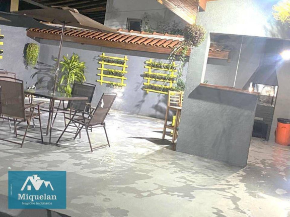 Imagem Casa com 4 Quartos à Venda, 400 m² em Estância Santa Maria Do Portão - Atibaia Imagem Casa com 4 Quartos à Venda, 400 m² em Estância Santa Maria Do Portão - Atibaia
