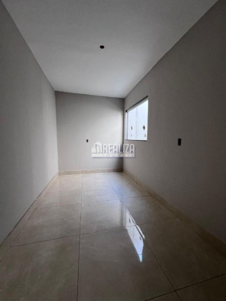 Imagem Casa com 3 Quartos à Venda, 200 m² em Residencial Morumbi - Uberaba Imagem Casa com 3 Quartos à Venda, 200 m² em Residencial Morumbi - Uberaba