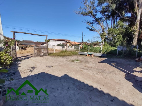 Imagem Casa com 5 Quartos à Venda, 250 m² em Costeira - Balneário Barra Do Sul Imagem Casa com 5 Quartos à Venda, 250 m² em Costeira - Balneário Barra Do Sul