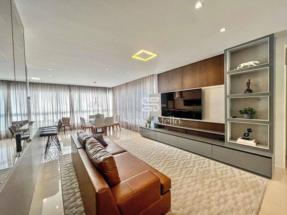 Apartamento com 3 Quartos à Venda, 137 m² em 2 Quadra Centro - Balneário Camboriú