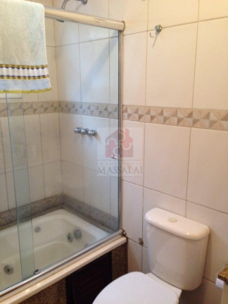 Imagem Casa com 3 Quartos à Venda, 100 m² em Ipanema - Porto Alegre Imagem Casa com 3 Quartos à Venda, 100 m² em Ipanema - Porto Alegre