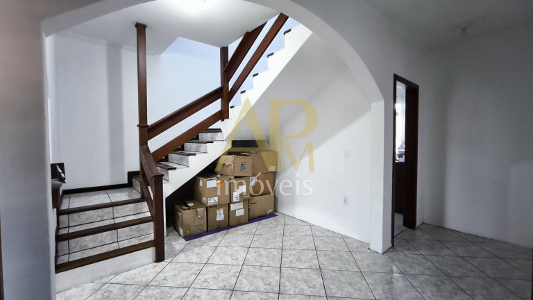 Imagem Casa com 3 Quartos à Venda, 300 m² em Praia João Rosa - Biguaçu Imagem Casa com 3 Quartos à Venda, 300 m² em Praia João Rosa - Biguaçu