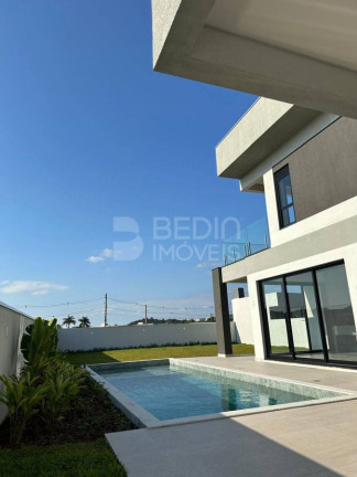 Imagem Casa com 4 Quartos à Venda, 380 m² em Santa Regina - Camboriú