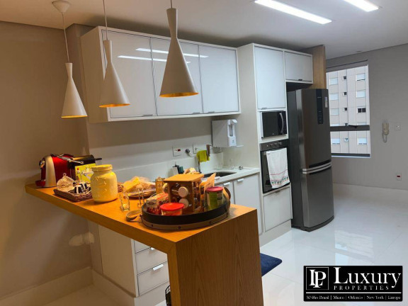 Imagem Apartamento com 3 Quartos à Venda, 180 m² em Vila Nova Conceição - São Paulo Imagem Apartamento com 3 Quartos à Venda, 180 m² em Vila Nova Conceição - São Paulo