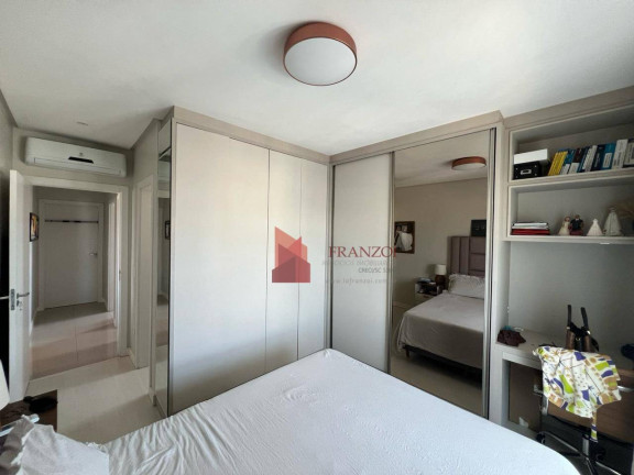 Imagem Apartamento com 3 Quartos à Venda, 94 m² em Vila Operária - Itajaí Imagem Apartamento com 3 Quartos à Venda, 94 m² em Vila Operária - Itajaí