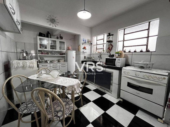 Imagem Casa com 3 Quartos à Venda, 393 m² em Tijuca - Teresópolis Imagem Casa com 3 Quartos à Venda, 393 m² em Tijuca - Teresópolis