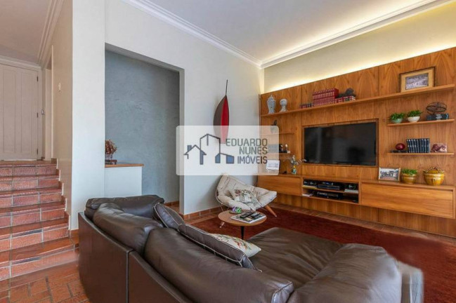 Imagem Casa com 4 Quartos à Venda, 570 m² em Santa Lúcia - Belo Horizonte Imagem Casa com 4 Quartos à Venda, 570 m² em Santa Lúcia - Belo Horizonte