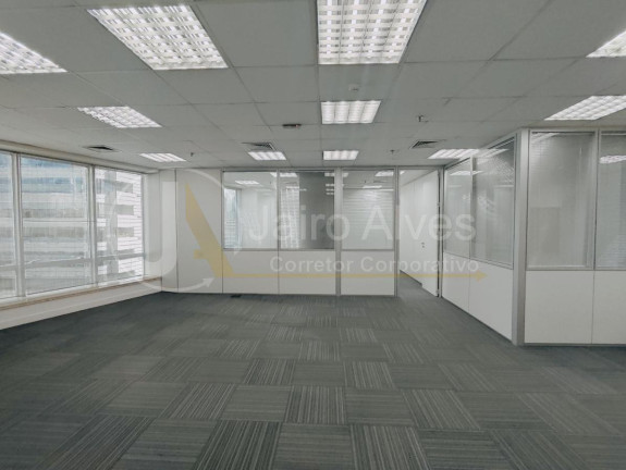 Imagem Imóvel Comercial para Alugar, 139 m² em Cidade Monções - São Paulo