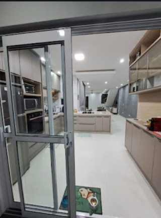 Imagem Casa com 3 Quartos à Venda, 162 m² em Jardim Das Indústrias - São José Dos Campos Imagem Casa com 3 Quartos à Venda, 162 m² em Jardim Das Indústrias - São José Dos Campos