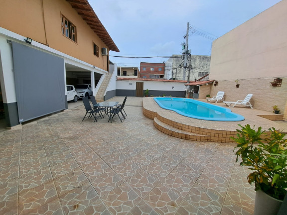 Imagem Casa com 4 Quartos à Venda, 200 m² em Jardim Guaranhuns - Vila Velha Imagem Casa com 4 Quartos à Venda, 200 m² em Jardim Guaranhuns - Vila Velha