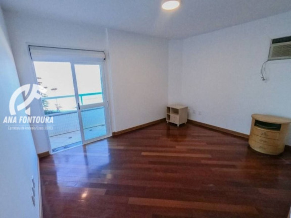 Imagem Apartamento com 3 Quartos à Venda, 159 m² em Centro - Balneário Camboriú