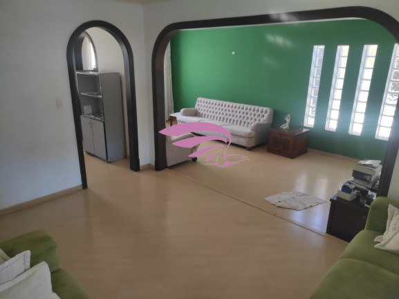 Imagem Casa com 2 Quartos à Venda, 195 m² em Portão - Curitiba Imagem Casa com 2 Quartos à Venda, 195 m² em Portão - Curitiba