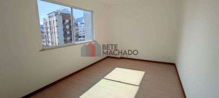 Imagem Apartamento com 3 Quartos para Alugar, 99 m² em Agriões - Teresópolis