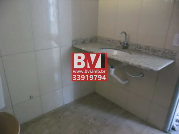 Imagem Casa com 2 Quartos à Venda, 57 m² em Ramos - Rio De Janeiro