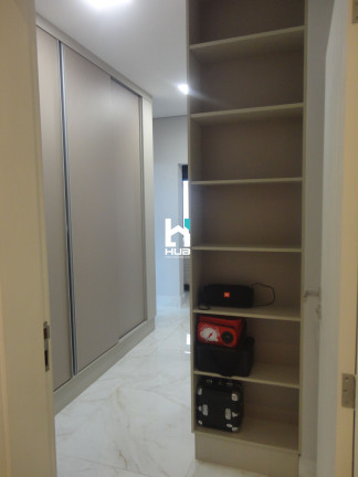 Imagem Casa com 3 Quartos à Venda, 181 m²