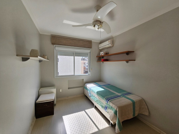 Imagem Apartamento com 3 Quartos à Venda, 99 m² em São João - Porto Alegre Imagem Apartamento com 3 Quartos à Venda, 99 m² em São João - Porto Alegre