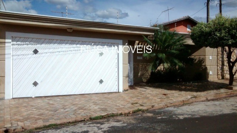 Imagem Casa com 3 Quartos à Venda, em Residencial E Comercial Palmares - Ribeirão Preto Imagem Casa com 3 Quartos à Venda, em Residencial E Comercial Palmares - Ribeirão Preto