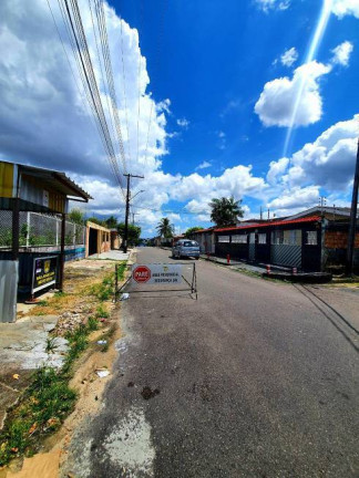 Imagem Casa com 4 Quartos à Venda, 300 m² em Flores - Manaus Imagem Casa com 4 Quartos à Venda, 300 m² em Flores - Manaus
