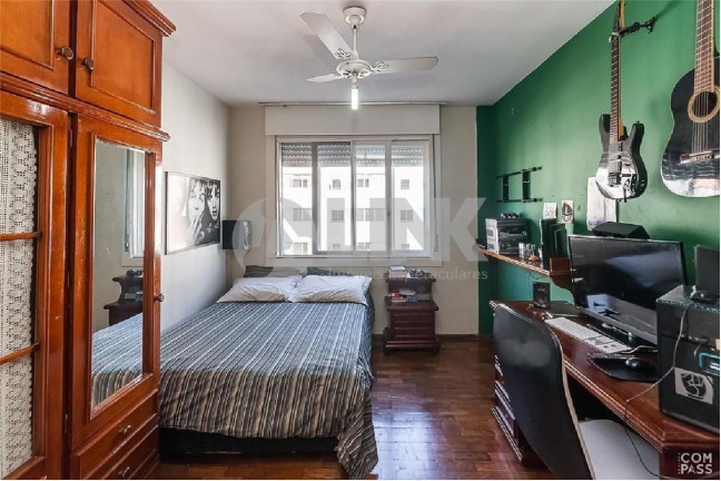 Imagem Apartamento com 2 Quartos à Venda, 82 m² em Menino Deus - Porto Alegre