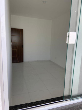 Imagem Casa com 2 Quartos à Venda, 90 m² em Arembepe - Camaçari Imagem Casa com 2 Quartos à Venda, 90 m² em Arembepe - Camaçari