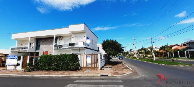 Sobrado com 5 Quartos à Venda, 256 m² em Praia Da Cal - Torres