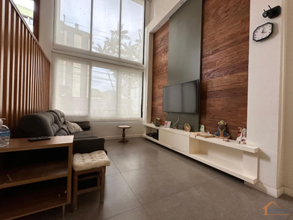 Casa com 5 Quartos à Venda, 245 m² em Acaraú - Ubatuba