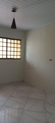 Imagem Casa com 2 Quartos para Alugar, 100 m² em Colinas - Londrina
